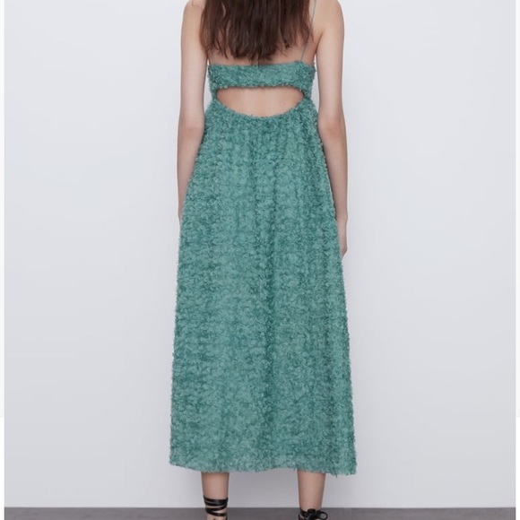 Zara dress - Picture 3 of 6
